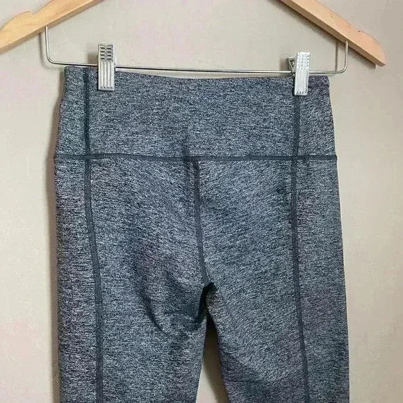 VSX Sport Knockout Capri‎ Leggings Gray Size XS - Picture 10 of 11
